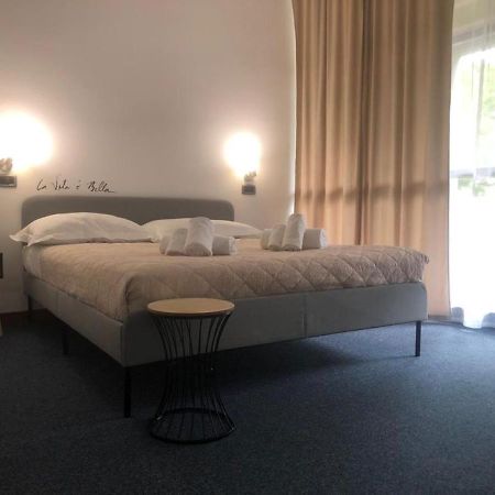 Hotel Domus Cerreto dʼEsi Eksteriør bilde
