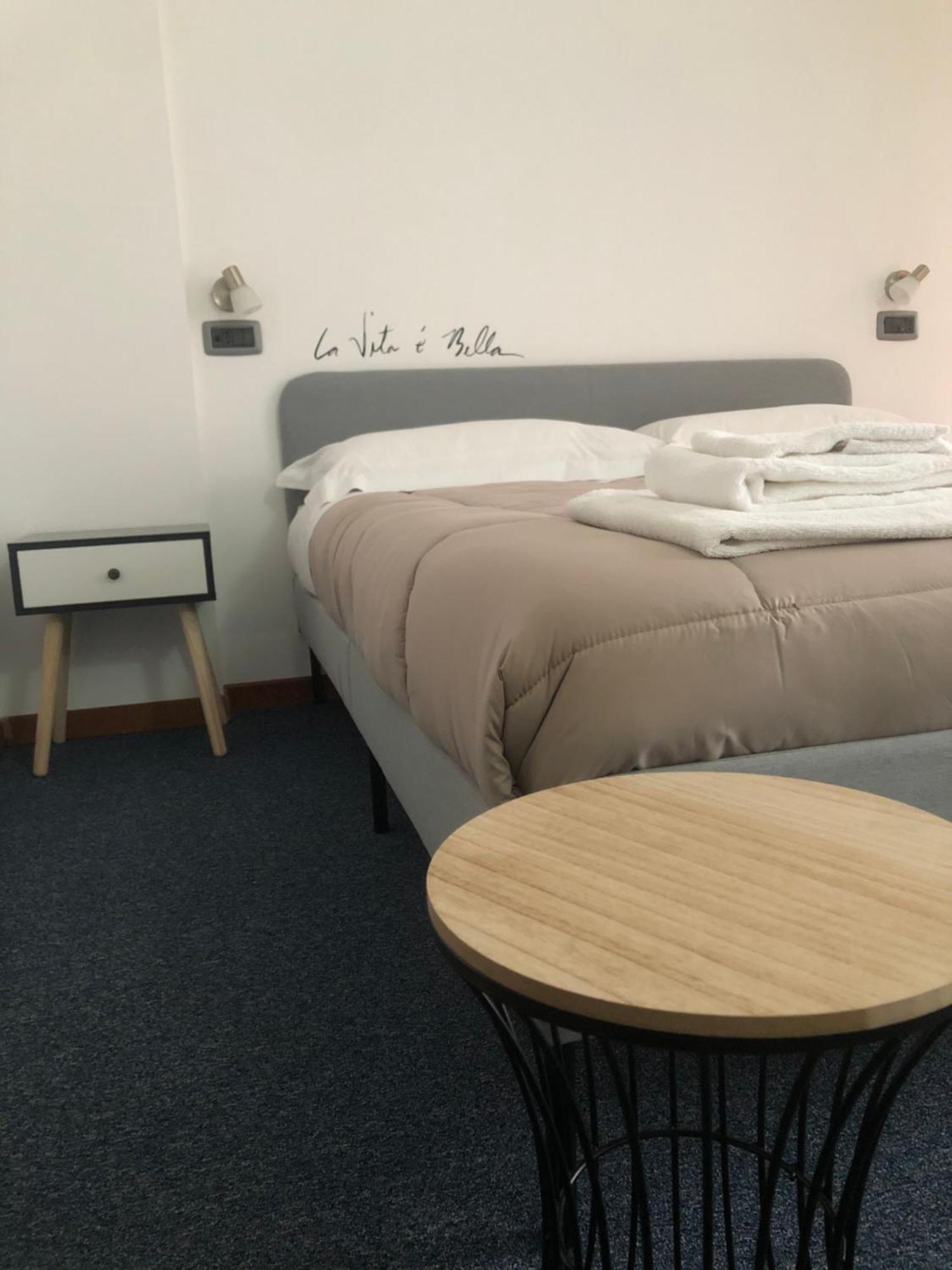 Hotel Domus Cerreto dʼEsi Eksteriør bilde